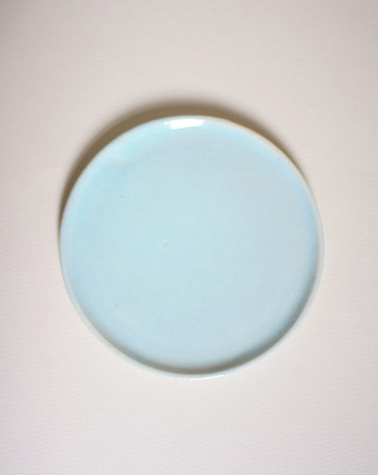 small plate in mint